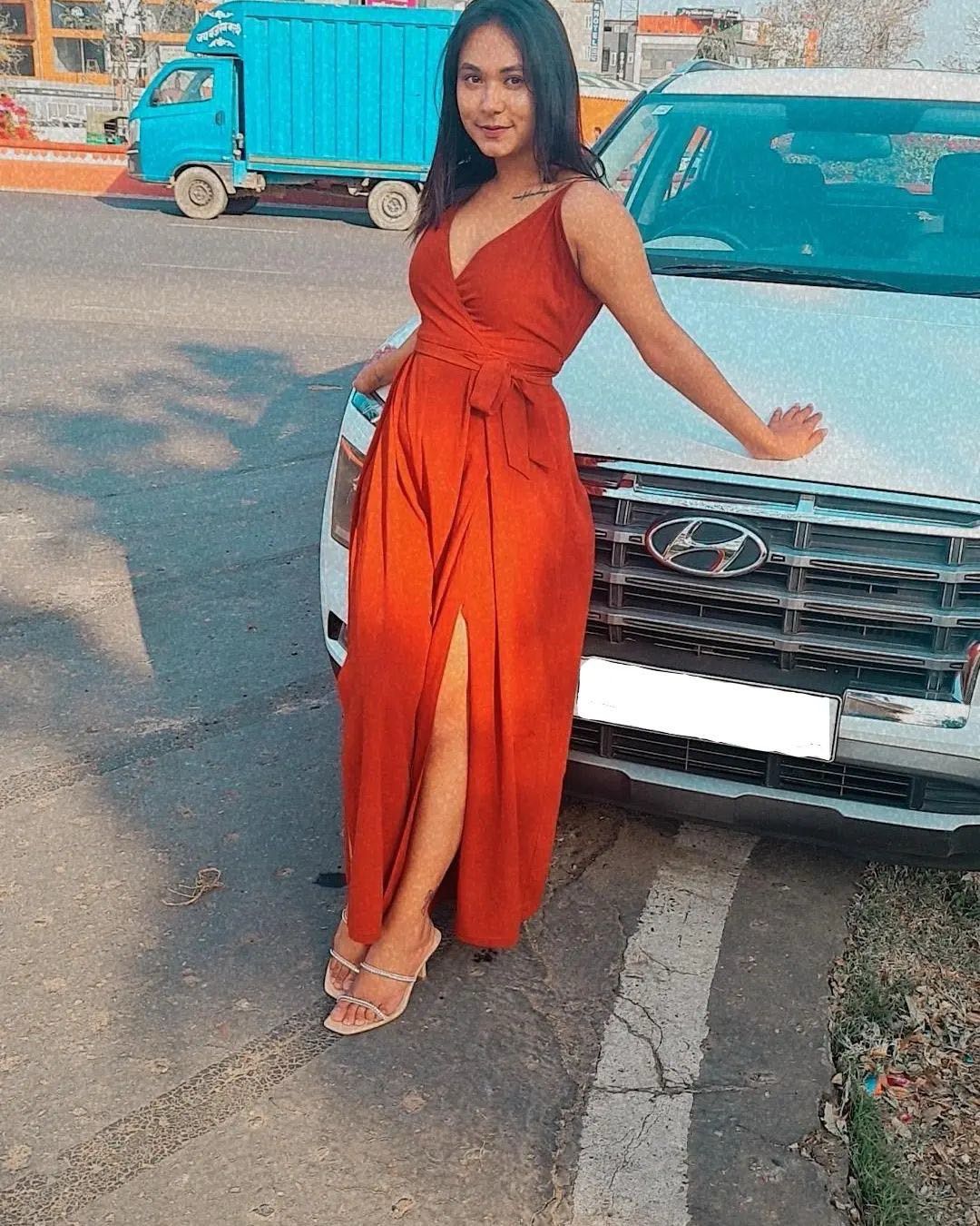 Call Girls Dwarka Sector 1 